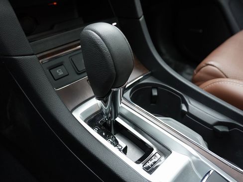 Used 2024 Subaru Ascent Touring w/ Popular Package #2 image 45