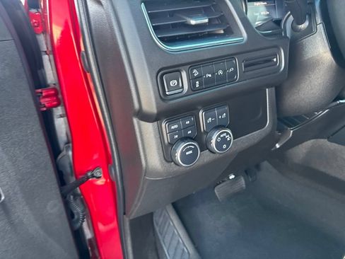 Used 2021 Chevrolet Tahoe Z71 w/ Rear Media and Nav Package AWD/4WD image 13