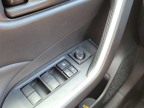 Certified 2024 Toyota RAV4 LE AWD/4WD image 19