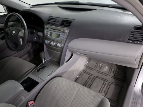 Used 2009 Toyota Camry LE image 22