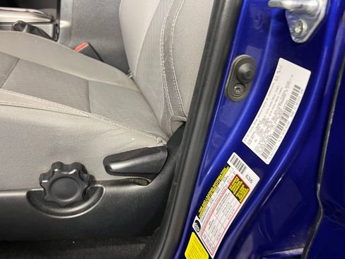 Used 2023 Toyota Tacoma SR image 22