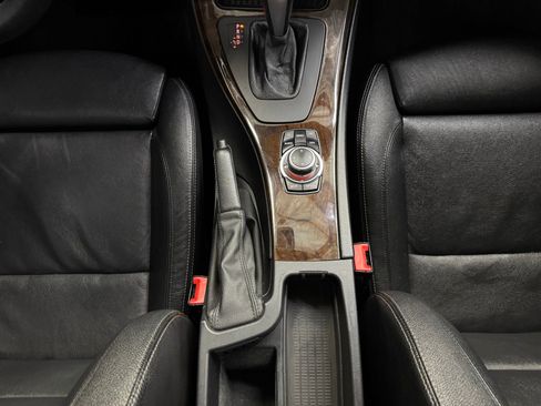 Used 2011 BMW 335i xDrive Sedan image 28