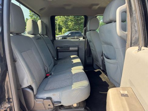 Used 2015 Ford F250 XLT w/ Camper Package AWD/4WD image 17