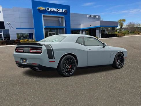 Used 2020 Dodge Challenger R/T Scat Pack w/ Shaker Package image 22