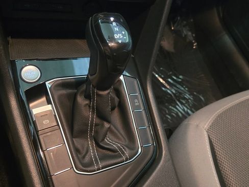 Certified 2023 Volkswagen Taos S FWD image 15