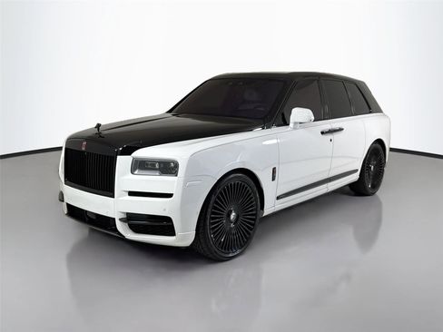 Used 2021 Rolls-Royce Cullinan AWD/4WD image 10