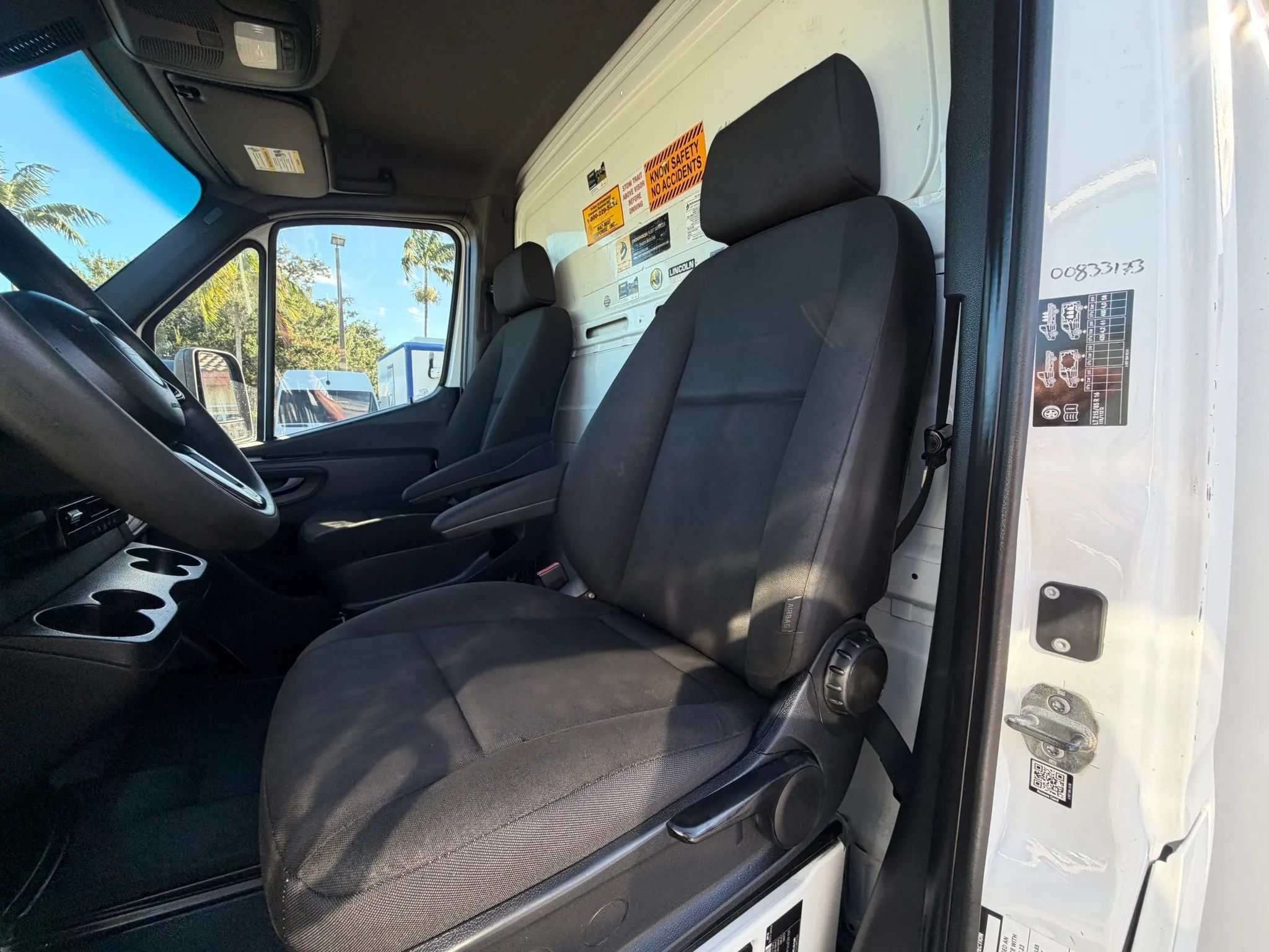Used 2019 Freightliner Sprinter 3500 w/ Premium Package RWD image 16