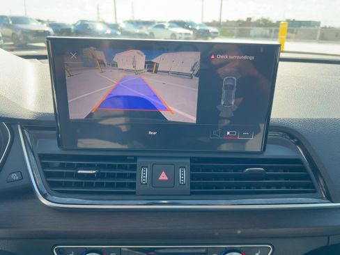 Used 2023 Audi Q5 2.0T Premium image 23