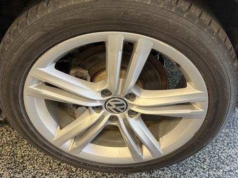 Used 2014 Volkswagen Passat TDI SE FWD image 29