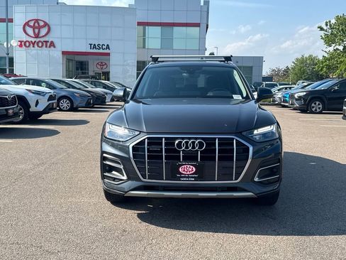 Used 2021 Audi Q5 2.0T Premium Plus w/ Premium Plus Package AWD/4WD image 2