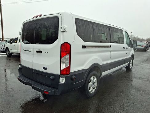Used 2018 Ford Transit 350 XLT image 7