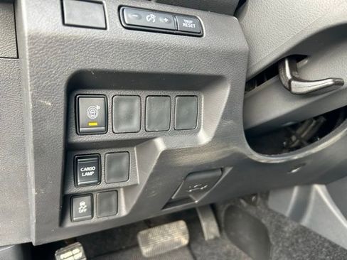 New 2026 Nissan Frontier SV w/ Tow Package image 22