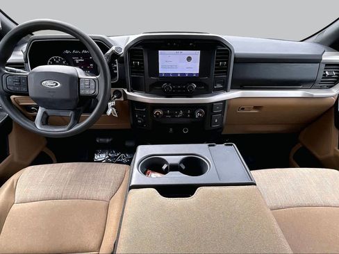 Used 2021 Ford F150 XLT AWD/4WD image 14