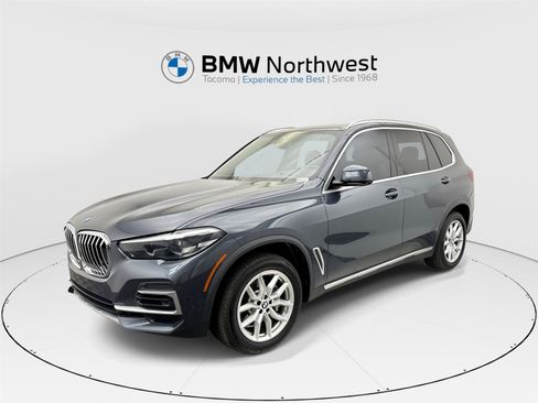 Used 2022 BMW X5 xDrive40i w/ Climate Comfort Package AWD/4WD image 1