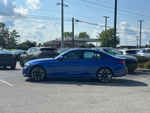 Certified 2026 BMW 330i xDrive Sedan AWD/4WD image 4