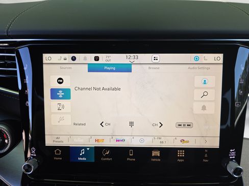 New 2026 Jeep Grand Wagoneer L Limited AWD/4WD image 17