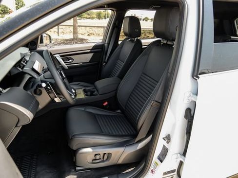 New 2026 Land Rover Discovery Sport Landmark AWD/4WD image 41
