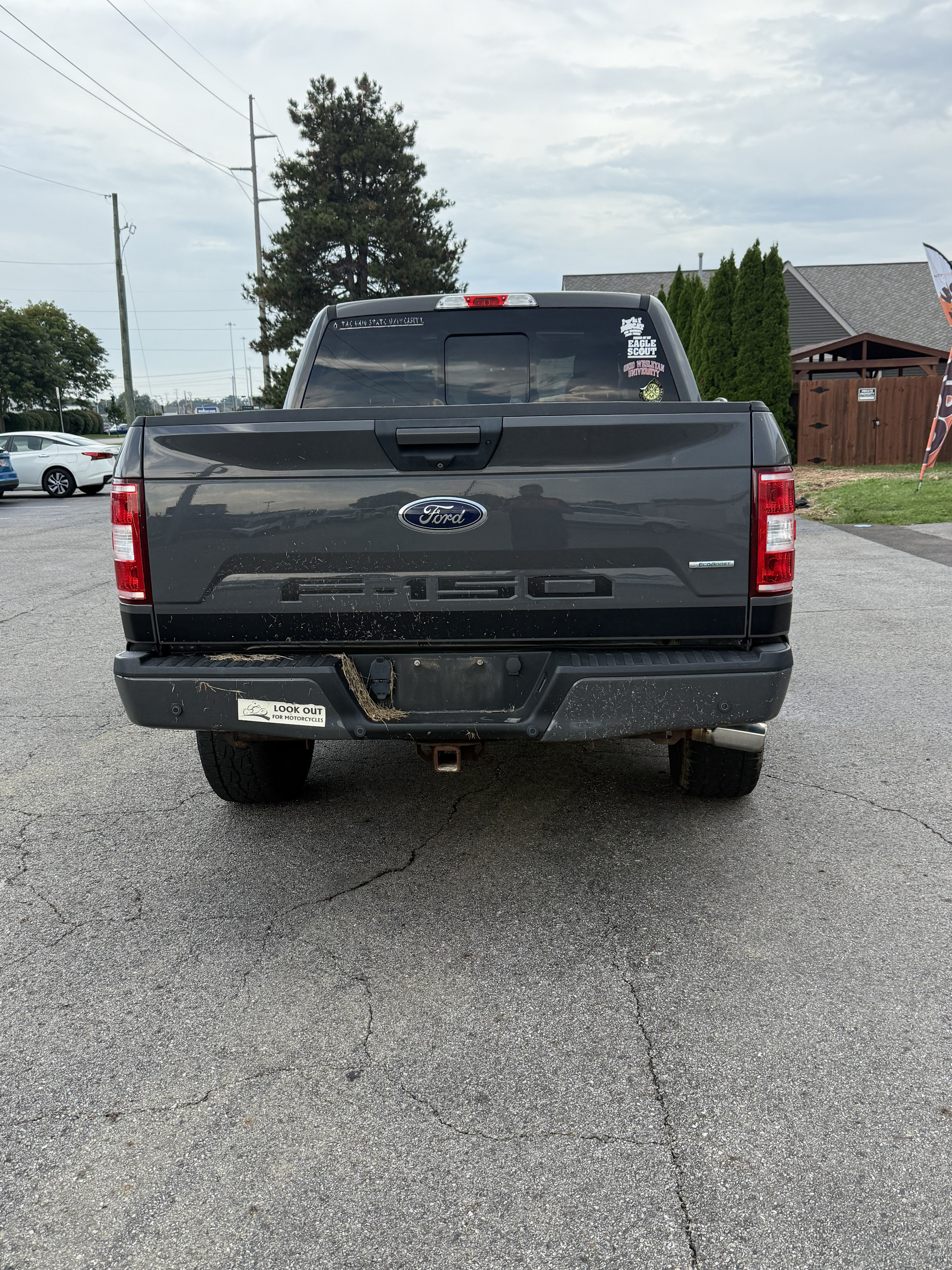 Used 2018 Ford F150 XLT w/ Equipment Group 302A Luxury AWD/4WD image 3