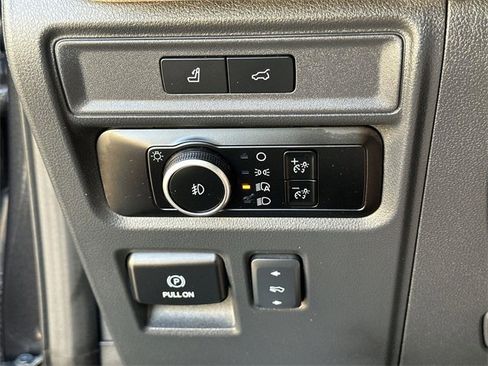 Used 2024 Ford Expedition Max Limited image 17