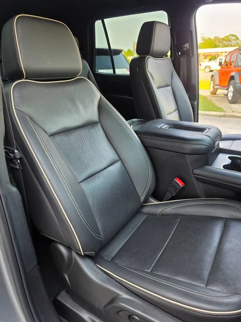 Used 2024 GMC Yukon SLT RWD image 23