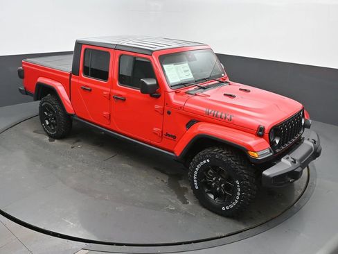 Used 2024 Jeep Gladiator Sport image 44