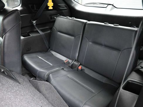 Used 2022 Mitsubishi Outlander SEL AWD/4WD image 21