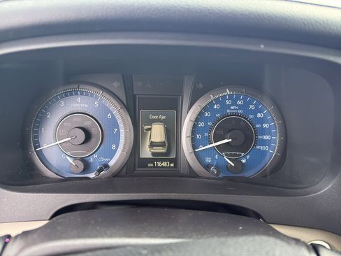 Used 2018 Toyota Sienna XLE w/ XLE Navigation Package image 13