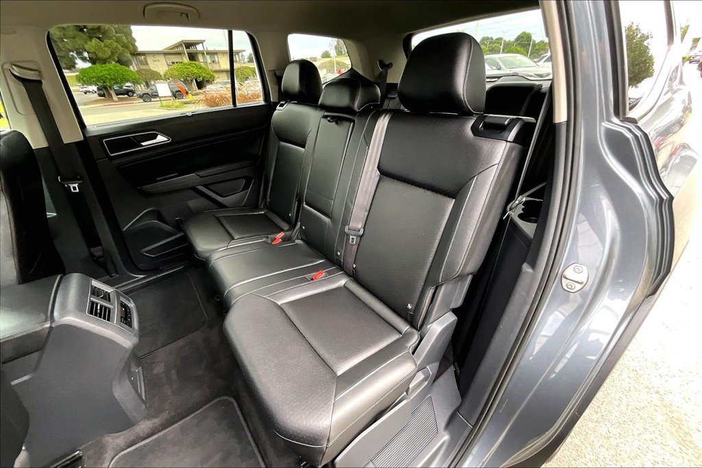 Used 2018 Volkswagen Atlas SE FWD image 22