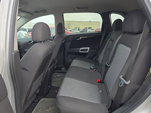 Used 2014 Chevrolet Captiva Sport LT image 12