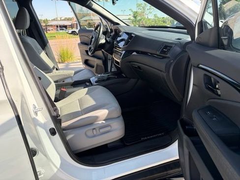 Used 2022 Honda Passport Elite image 22