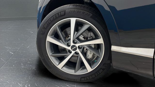 Used 2025 Genesis GV80 3.5T Advanced AWD/4WD image 41