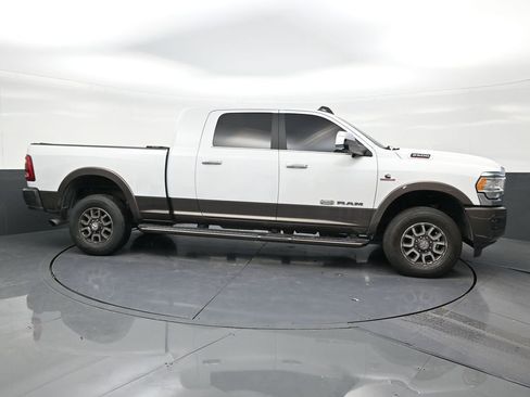 Used 2021 RAM 2500 Limited AWD/4WD image 6
