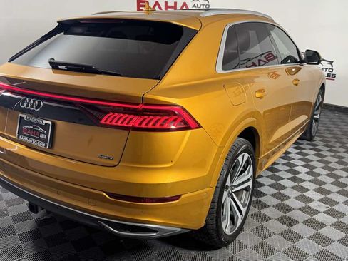 Used 2019 Audi Q8 Prestige w/ Luxury Package AWD/4WD image 7