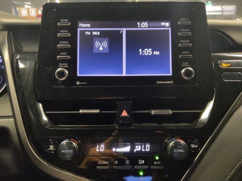 Used 2023 Toyota Camry SE FWD image 25