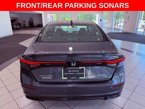 Used 2024 Honda Accord Touring image 6