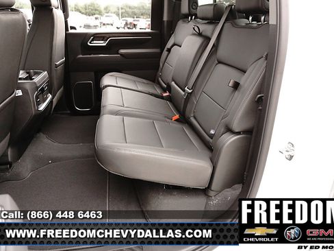 New 2025 GMC Sierra 2500 SLT w/ Texas SLT Premium Package image 14