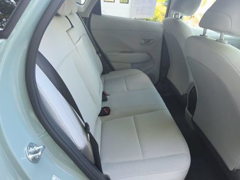 Used 2024 Hyundai Kona SEL w/ Convenience Package AWD/4WD image 8