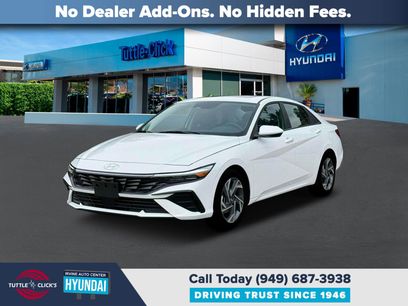 New 2025 Hyundai Elantra SEL
