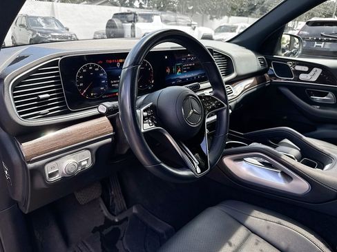 Used 2025 Mercedes-Benz GLE 350 4MATIC image 10