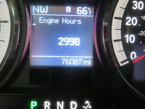 Used 2010 Dodge Ram 1500 Truck SLT image 40