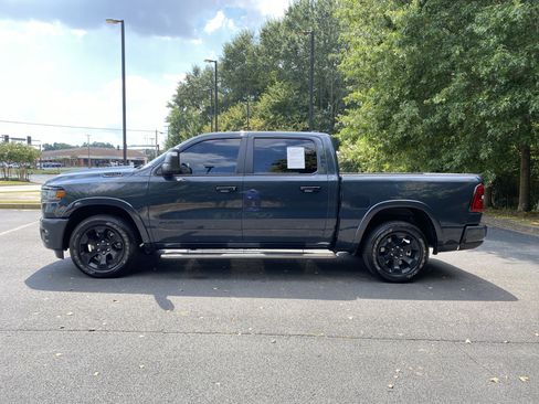 Used 2025 RAM 1500 Big Horn AWD/4WD image 6