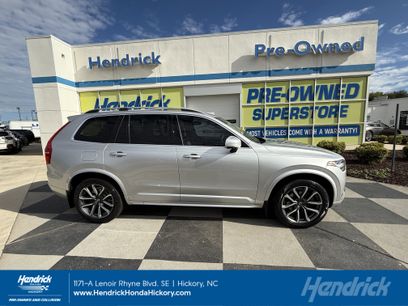 Used 2019 Volvo XC90 T6 Momentum w/ Protection Package Premier