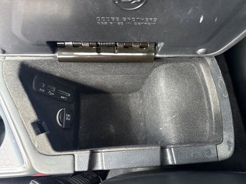 Used 2016 Dodge Challenger R/T Scat Pack w/ Leather Interior Group RWD image 27