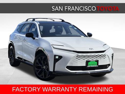 Certified 2025 Toyota Crown Signia Limited image 7