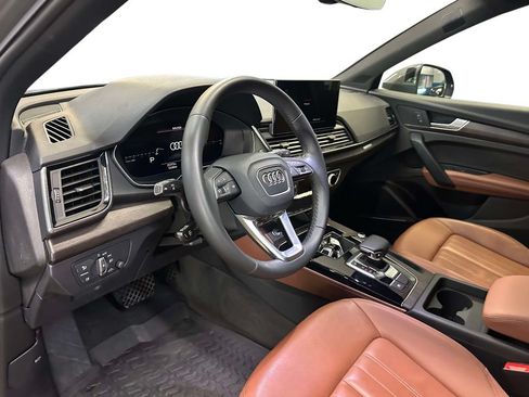 Used 2023 Audi Q5 2.0T Premium Plus w/ Premium Plus Package AWD/4WD image 14