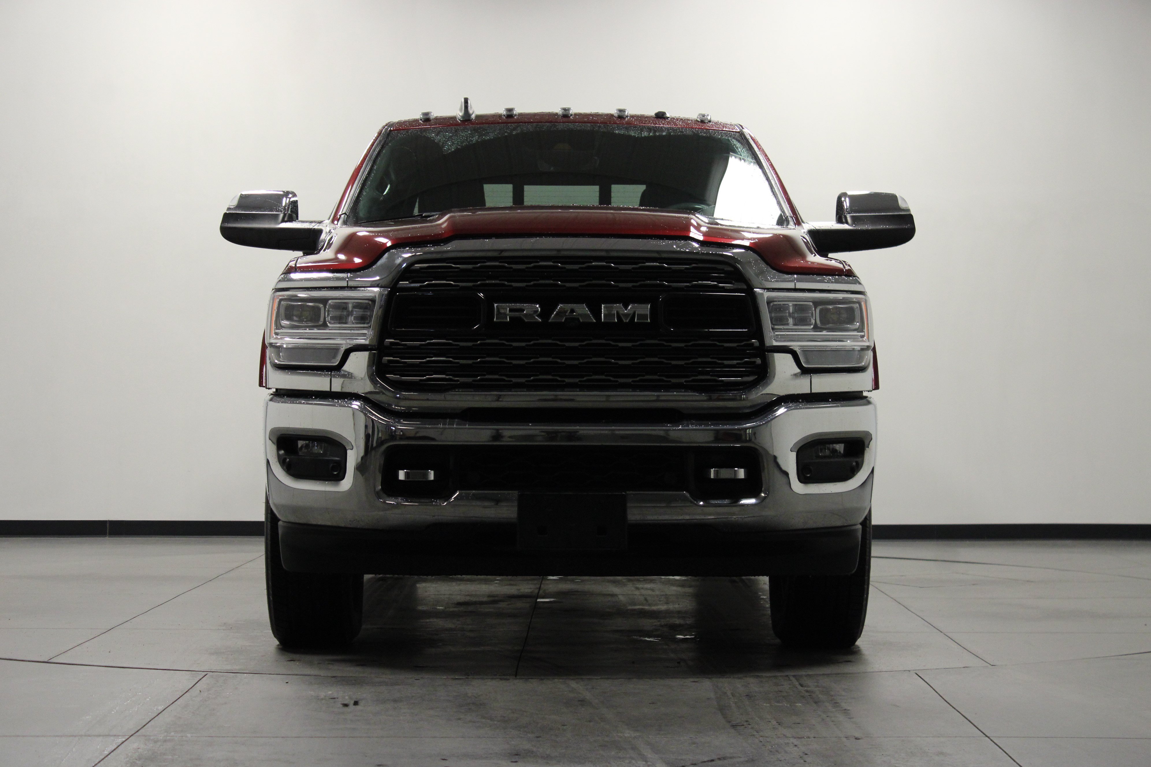 Used 2020 RAM 3500 Limited AWD/4WD image 9