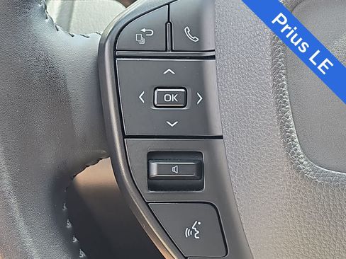 Used 2023 Toyota Prius LE FWD image 29