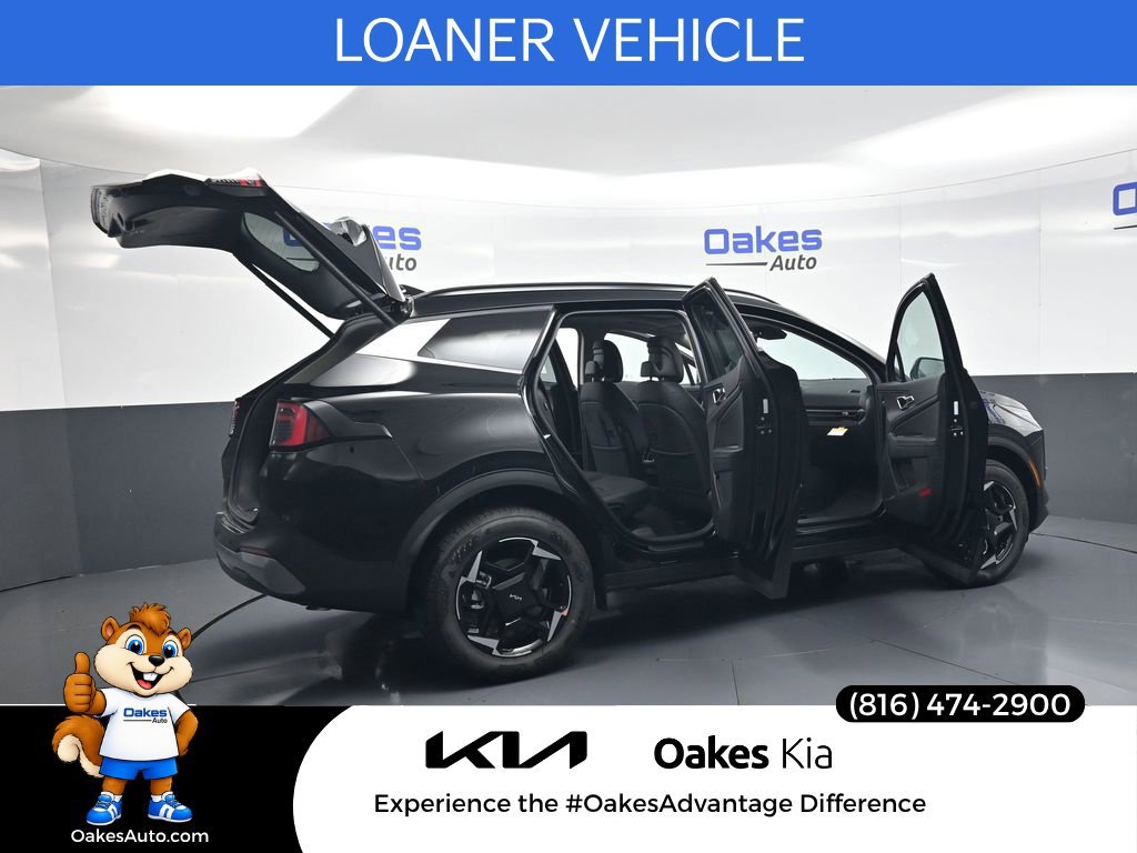 Certified 2026 Kia Sportage EX w/ EX Panorama Roof Package AWD/4WD image 54
