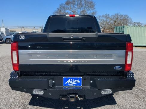 Used 2022 Ford F350 Platinum w/ FX4 Off-Road Package image 4