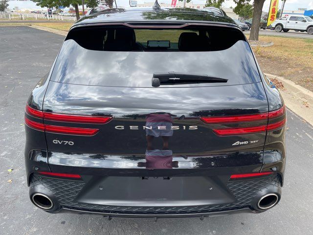 Used 2024 Genesis GV70 3.5T Sport w/ Sport Prestige Package AWD/4WD image 32